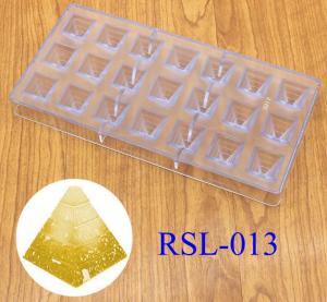 Csokol�d�forma - Piramis